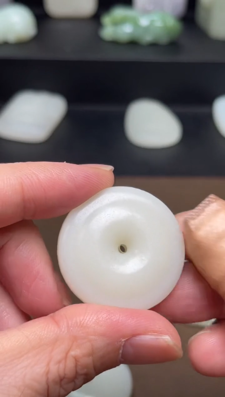 颈饰未镶嵌和田玉13 通