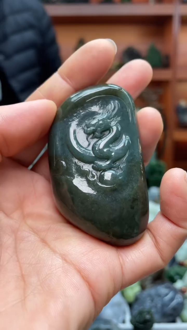 未镶嵌和田玉把件1