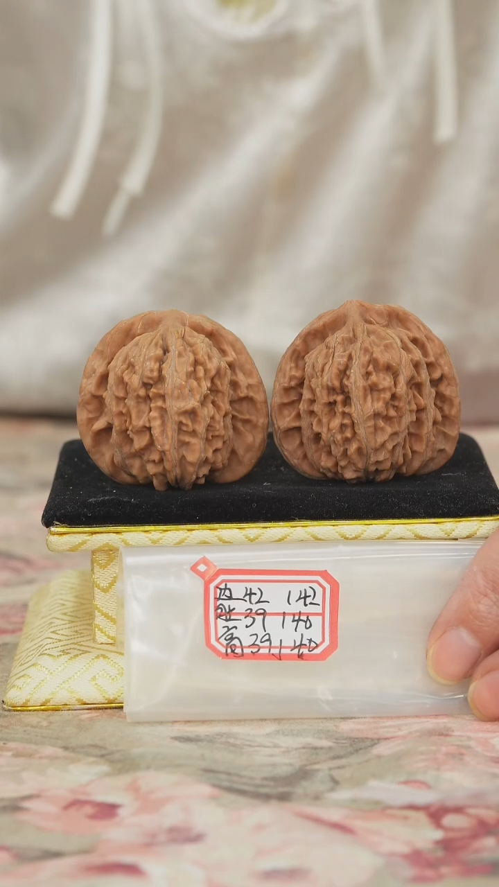 把件文玩核桃平谷四座楼