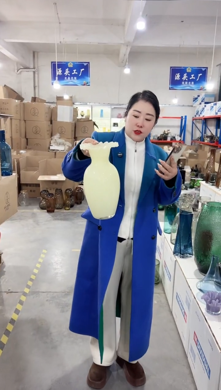 【闪购商品】玻璃花伴你花瓶微瑕-VHAJ4