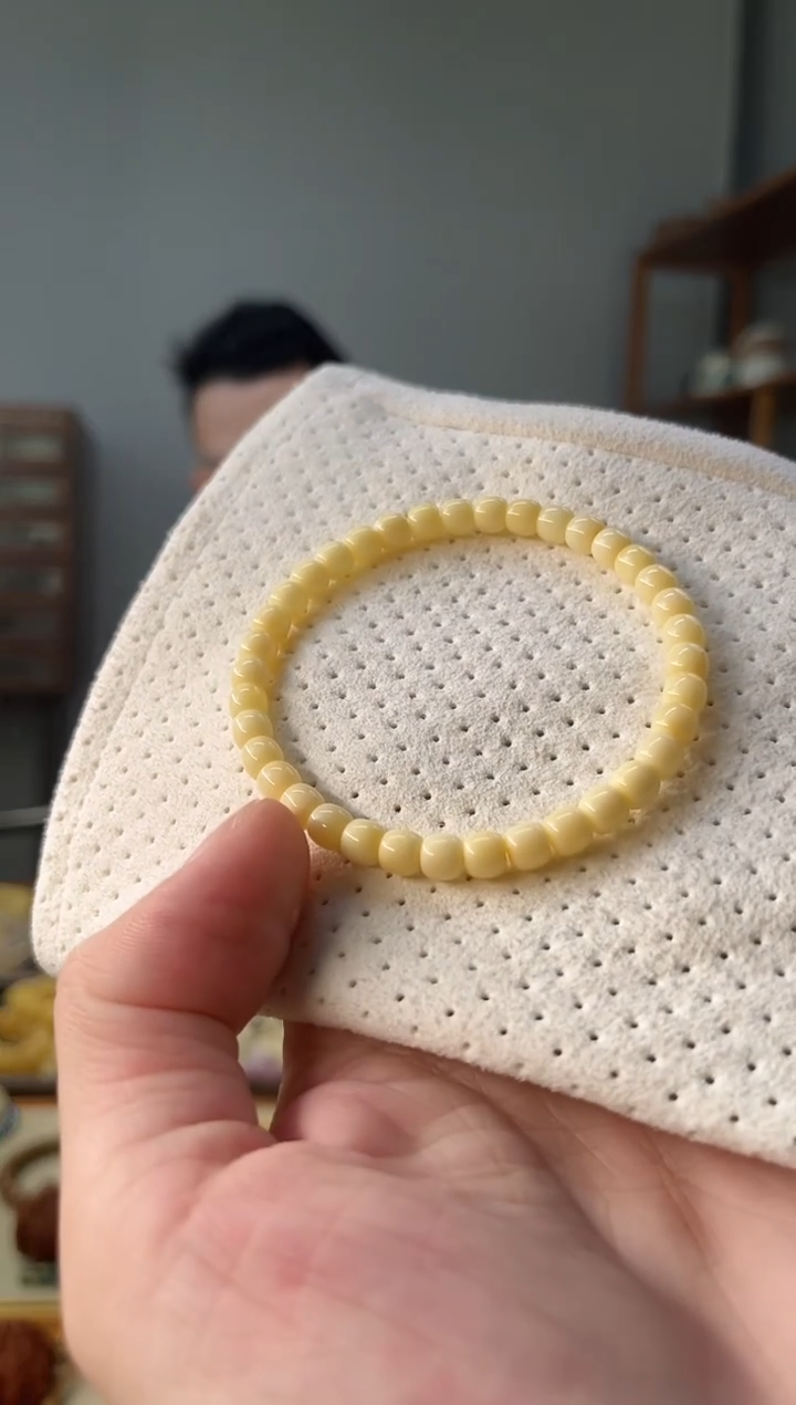 裸石琥珀未镶嵌琥珀蜜蜡