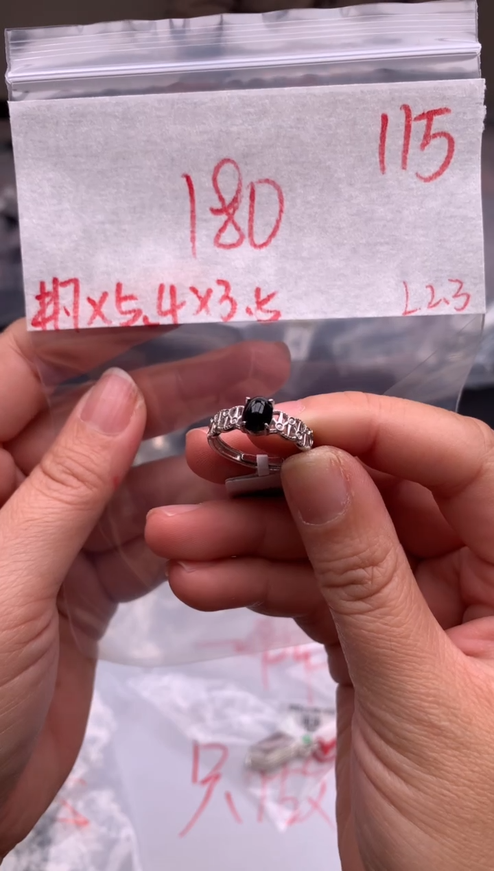 【闪购商品】定制翡翠未镶嵌毛货需精细抛光拍一发一