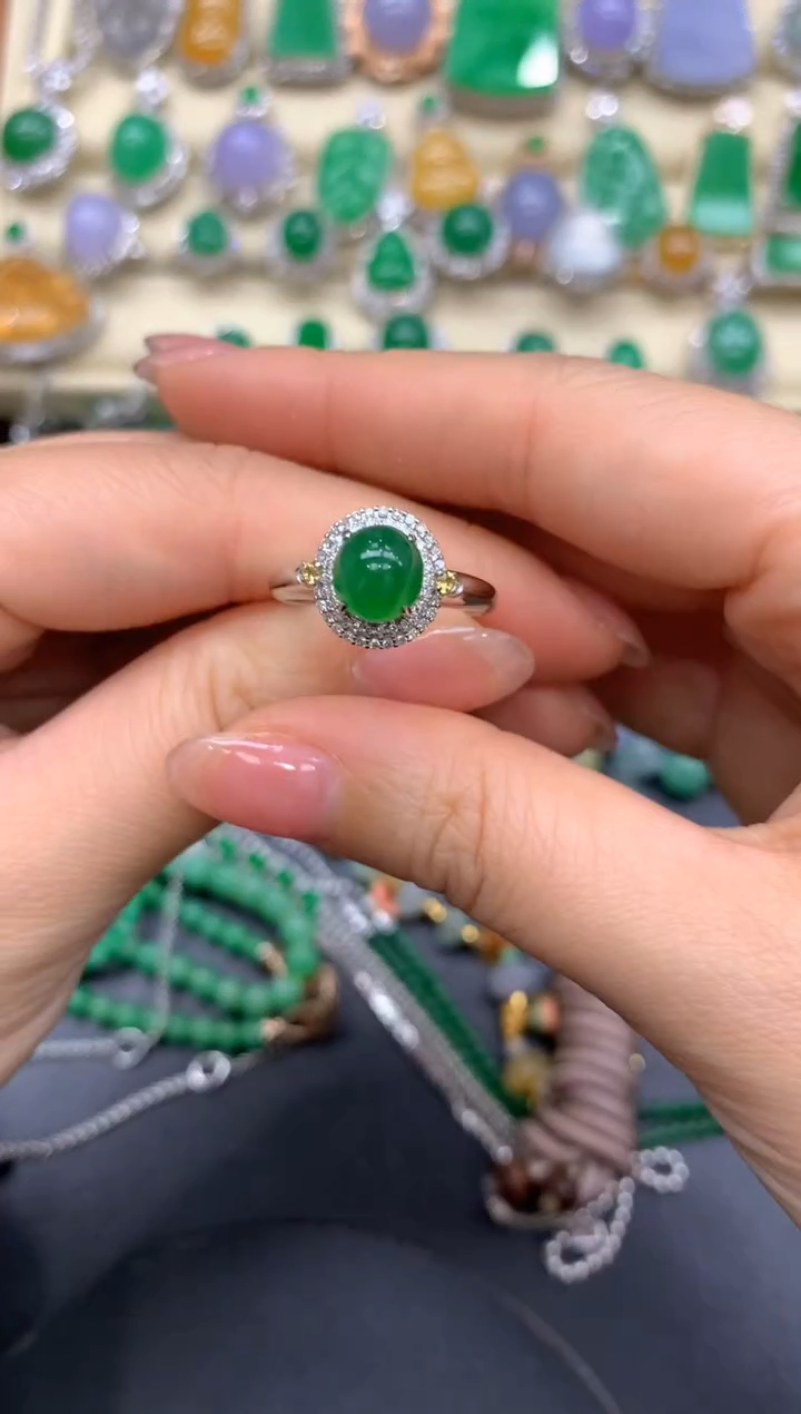 【闪购商品】翡翠戒指18K金镶嵌501-中国好珍宝