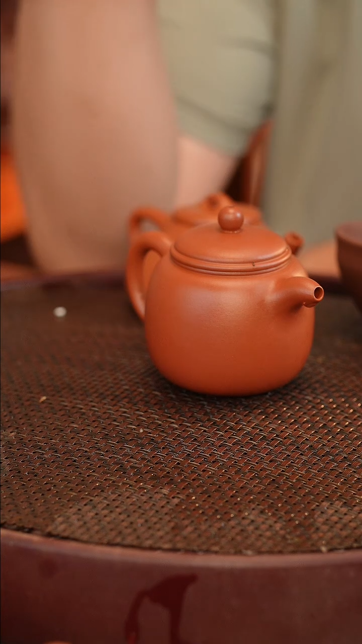 茶壶紫砂朱泥 匏尊 半手工 190cc