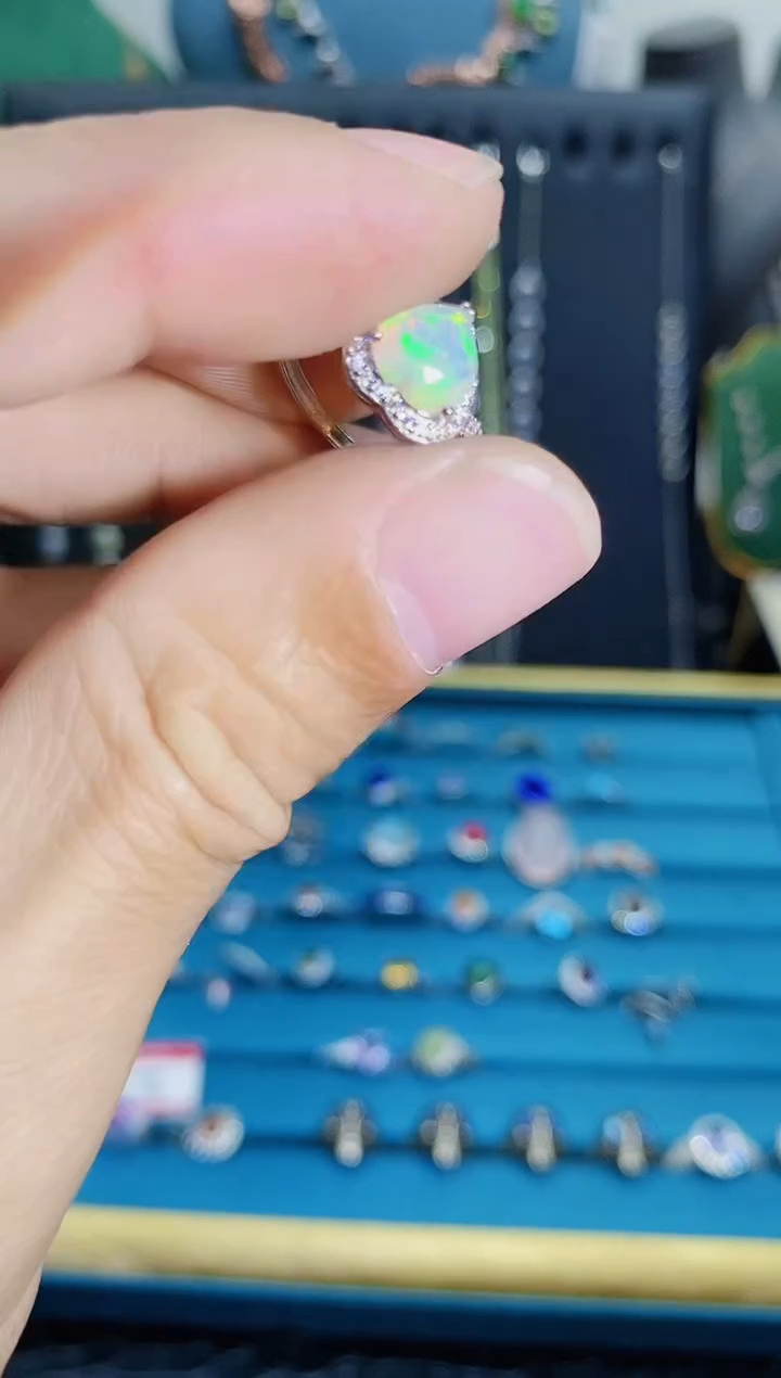 【闪购商品】欧泊戒指银S925镶嵌1212