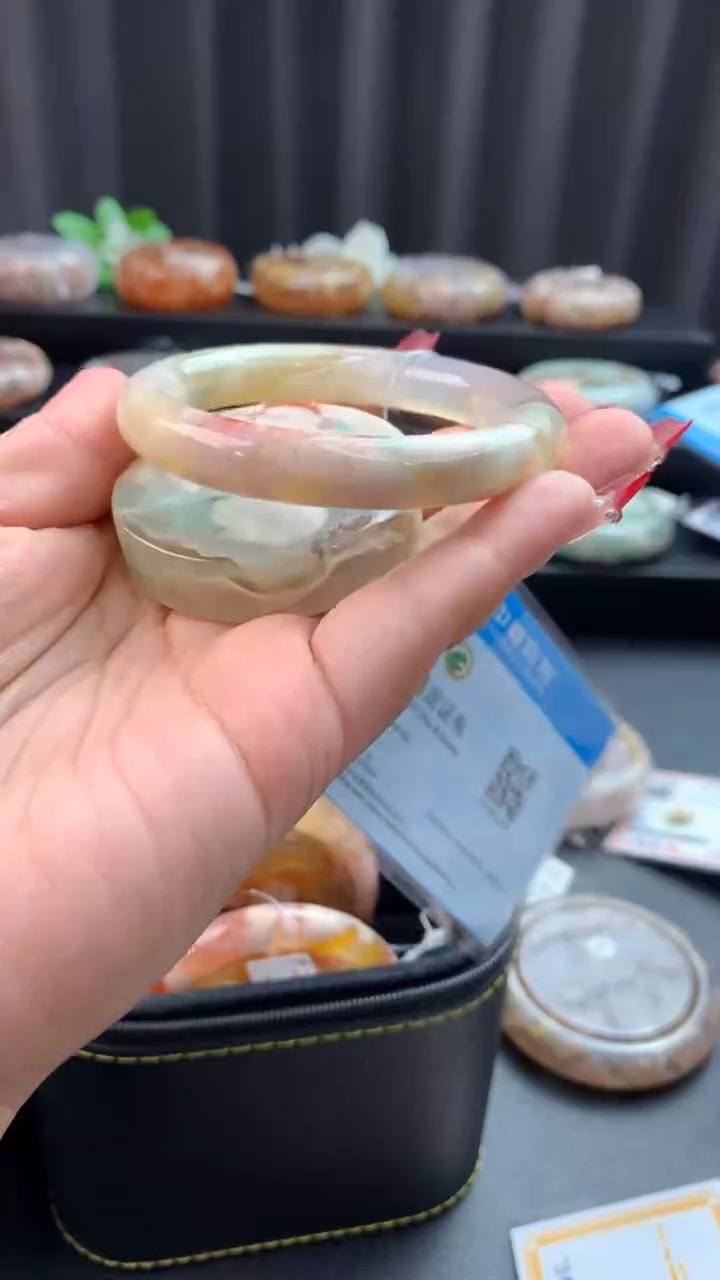 无非金属（52圈口）赠送镯心