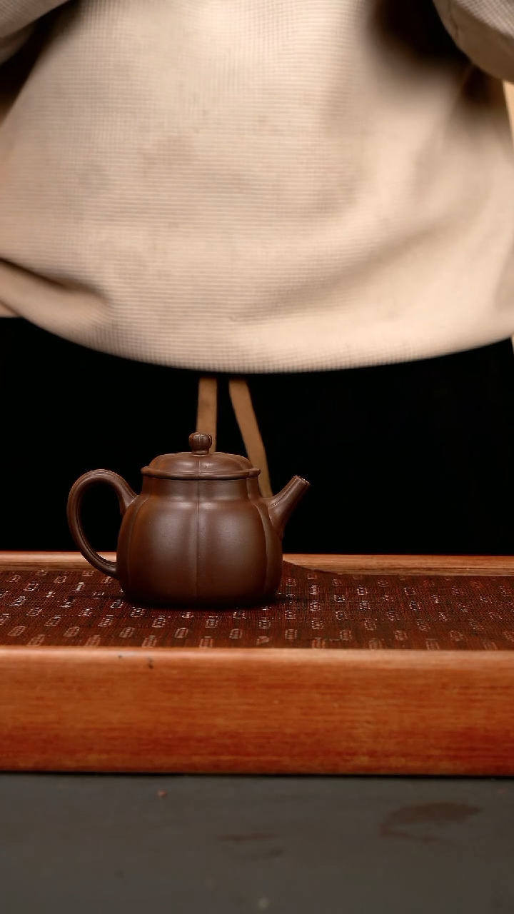 【闪购商品】紫砂茶壶筋纹器 紫泥 如棠