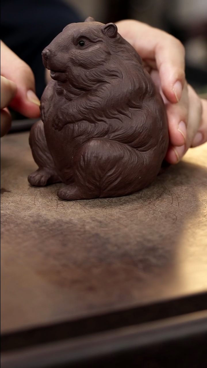 紫砂茶宠M****g土拨鼠