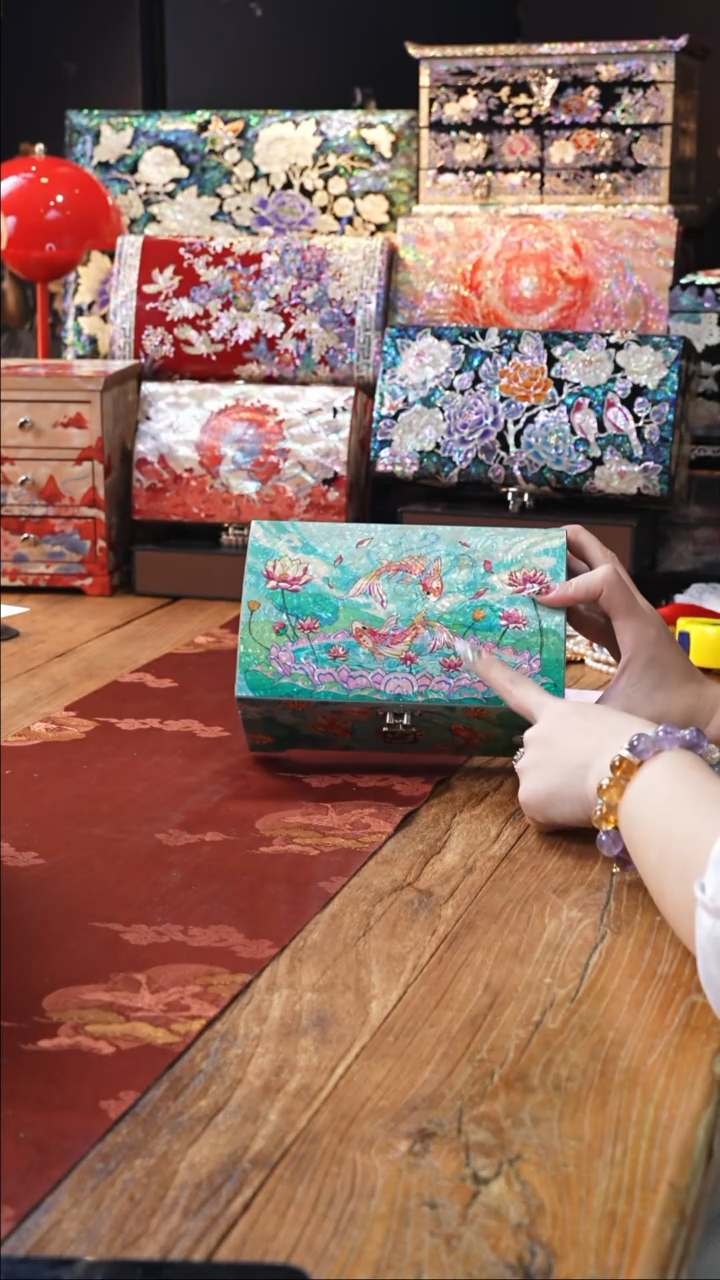 【闪购商品】瓷片豆包儿的星耀家