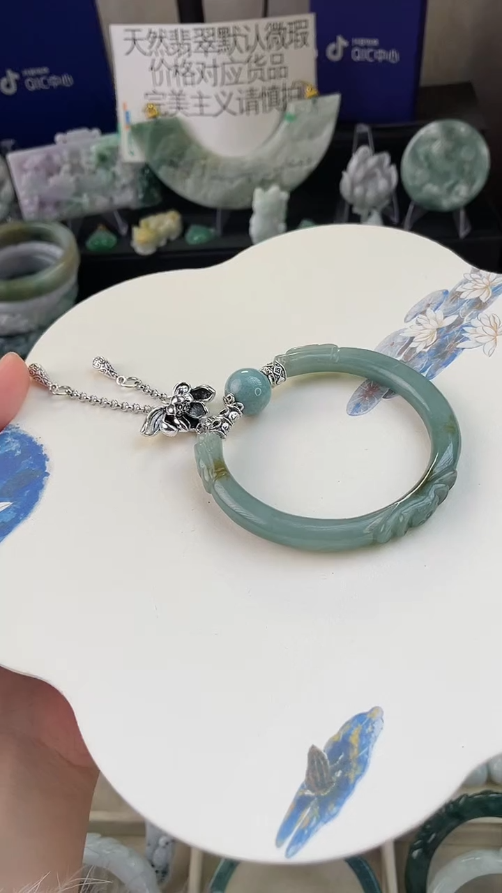 未镶嵌手链翡翠匠****玲手工定制默认微瑕主播介绍为准