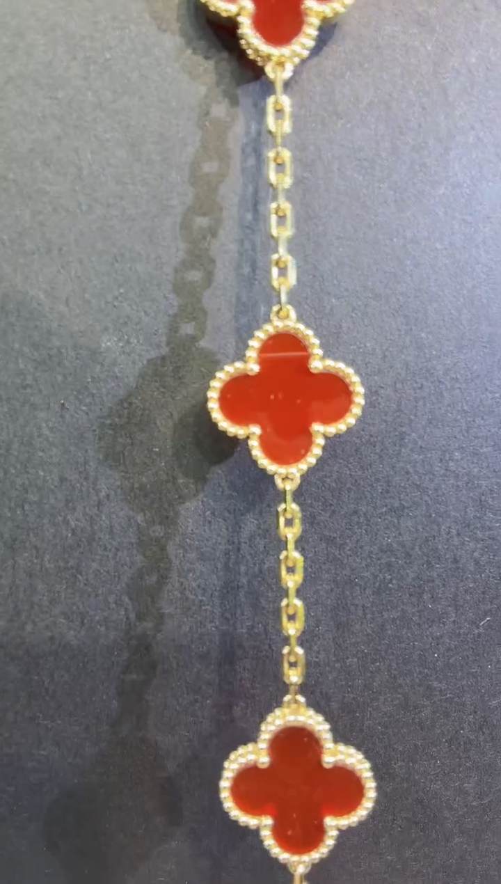 18K金镶嵌手链玛瑙/玉髓红五花手链