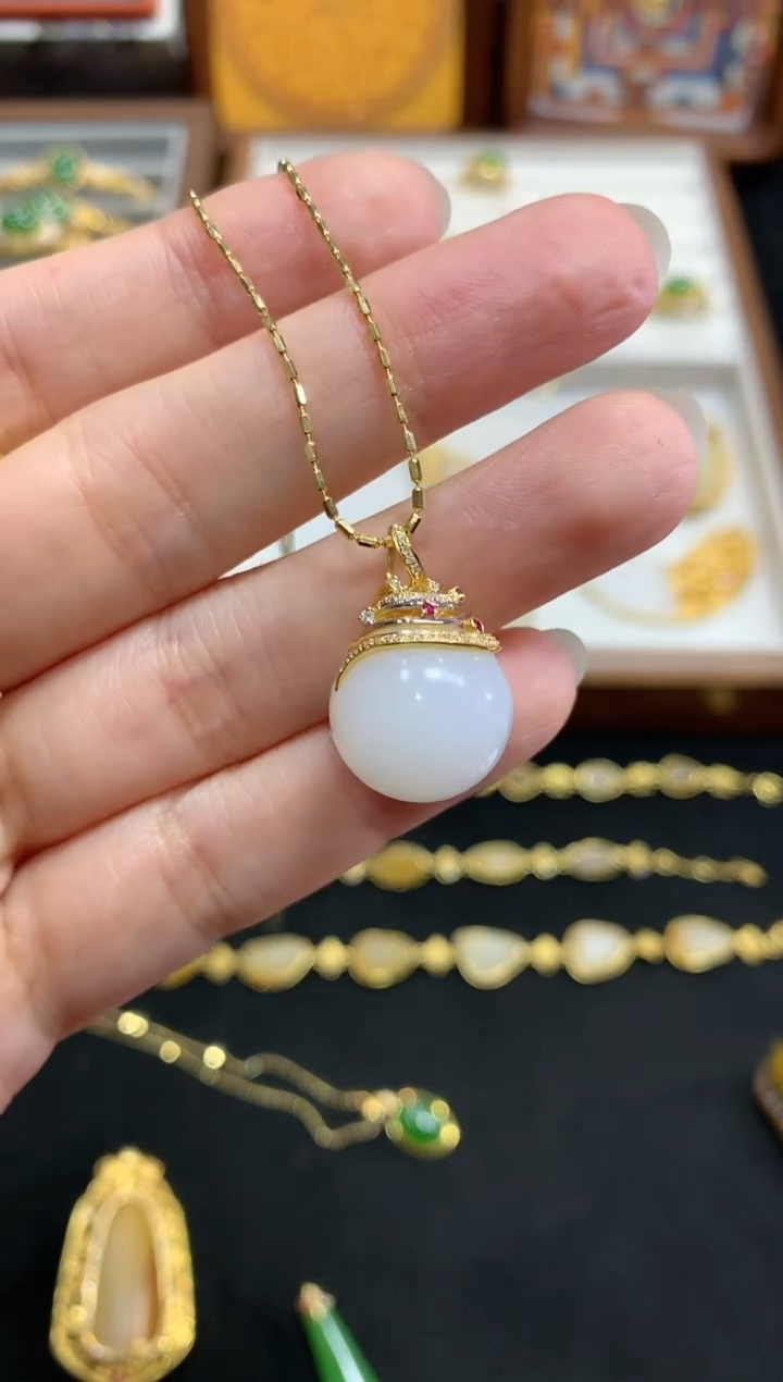 【闪购商品】和田玉吊坠18K金镶嵌W57|3980