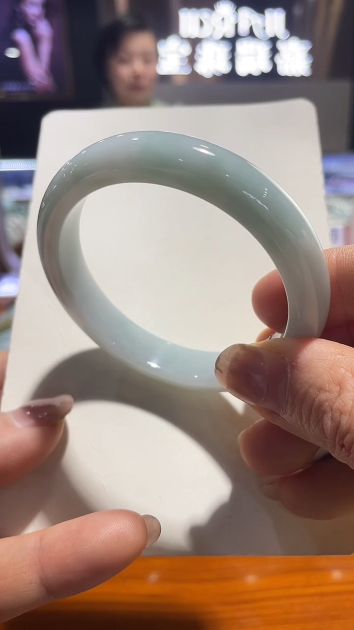 【闪购商品】翡翠手镯未镶嵌2号