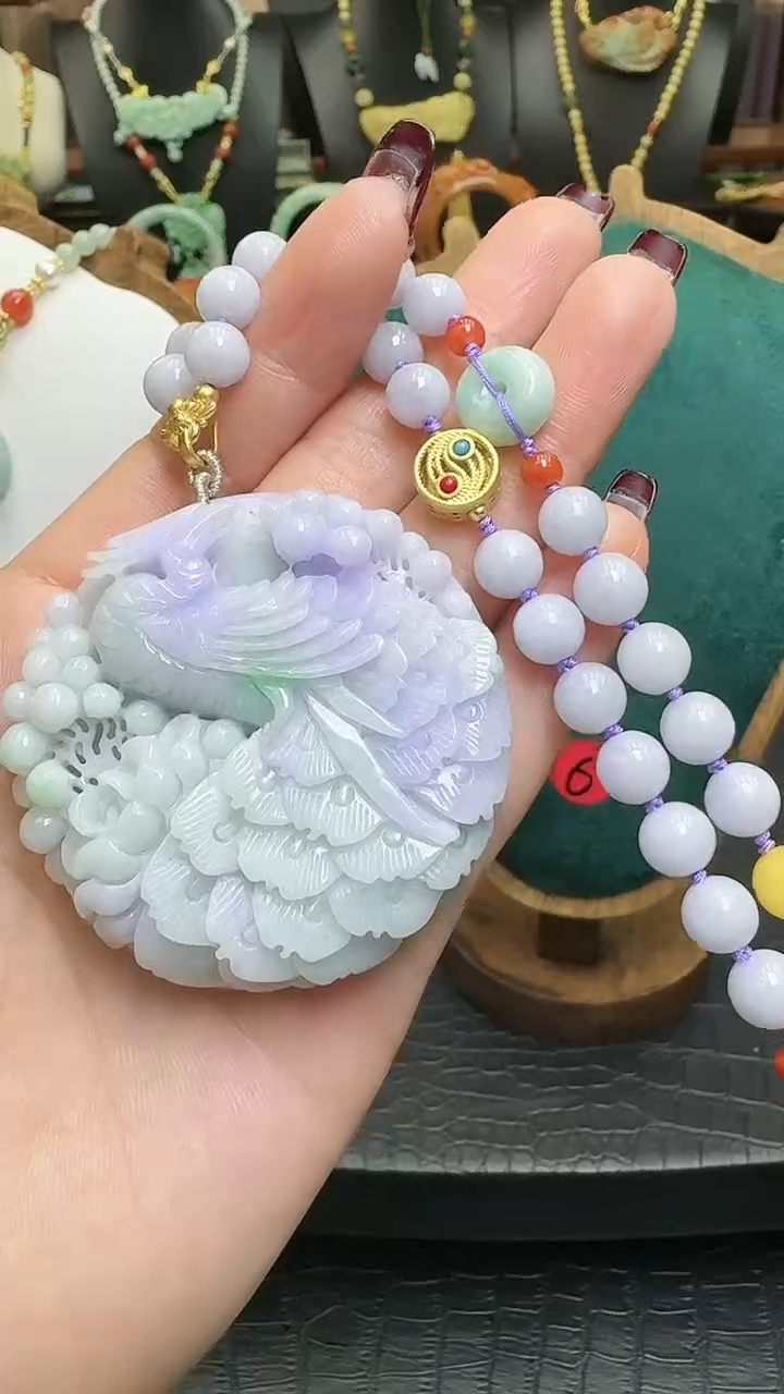 【闪购商品】翡翠颈饰未镶嵌凤穿牡丹春带彩