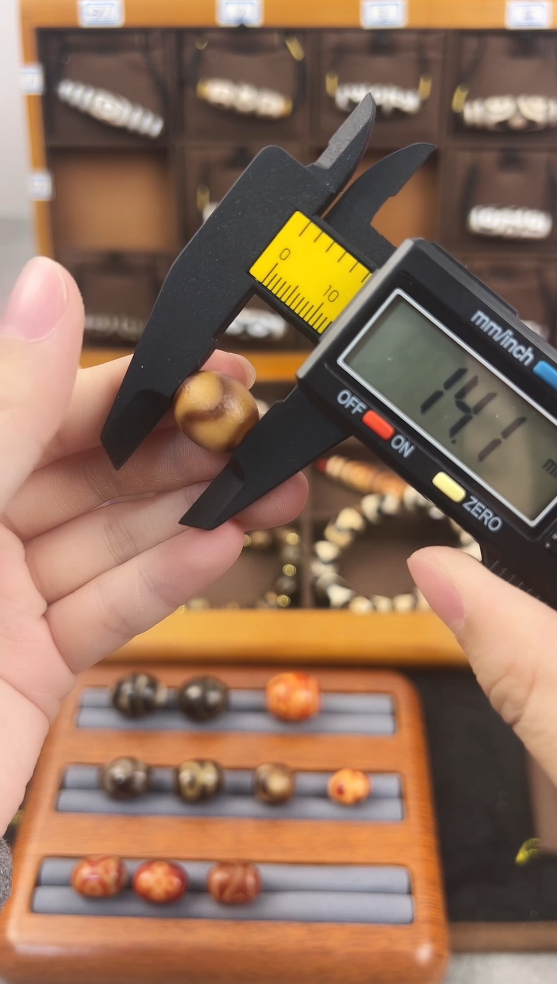 玛瑙/玉髓（覆膜）颈饰未镶嵌158（微瑕）