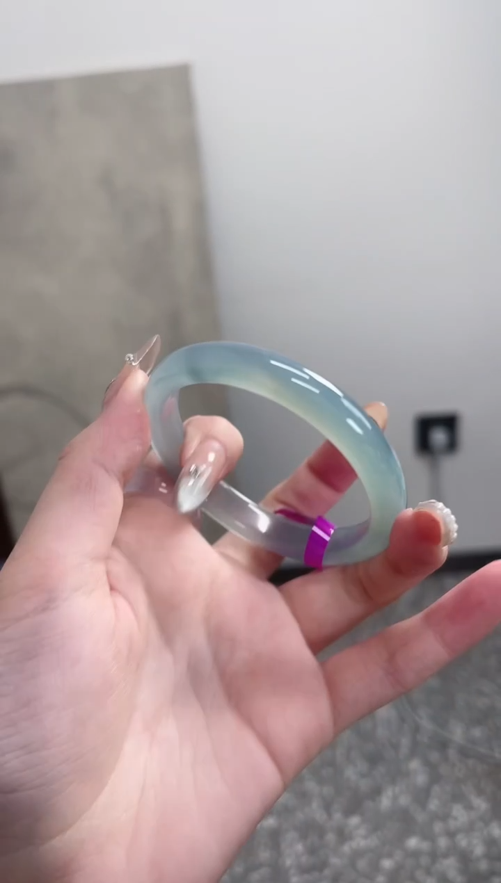 【闪购商品】玛瑙/玉髓手镯未镶嵌55圈 需要包容