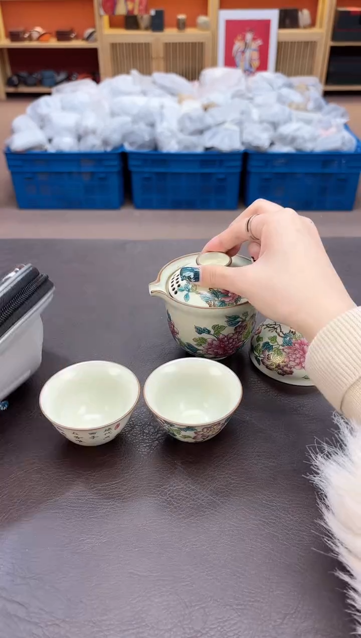 【闪购商品】摆件瓷SC1111111111111