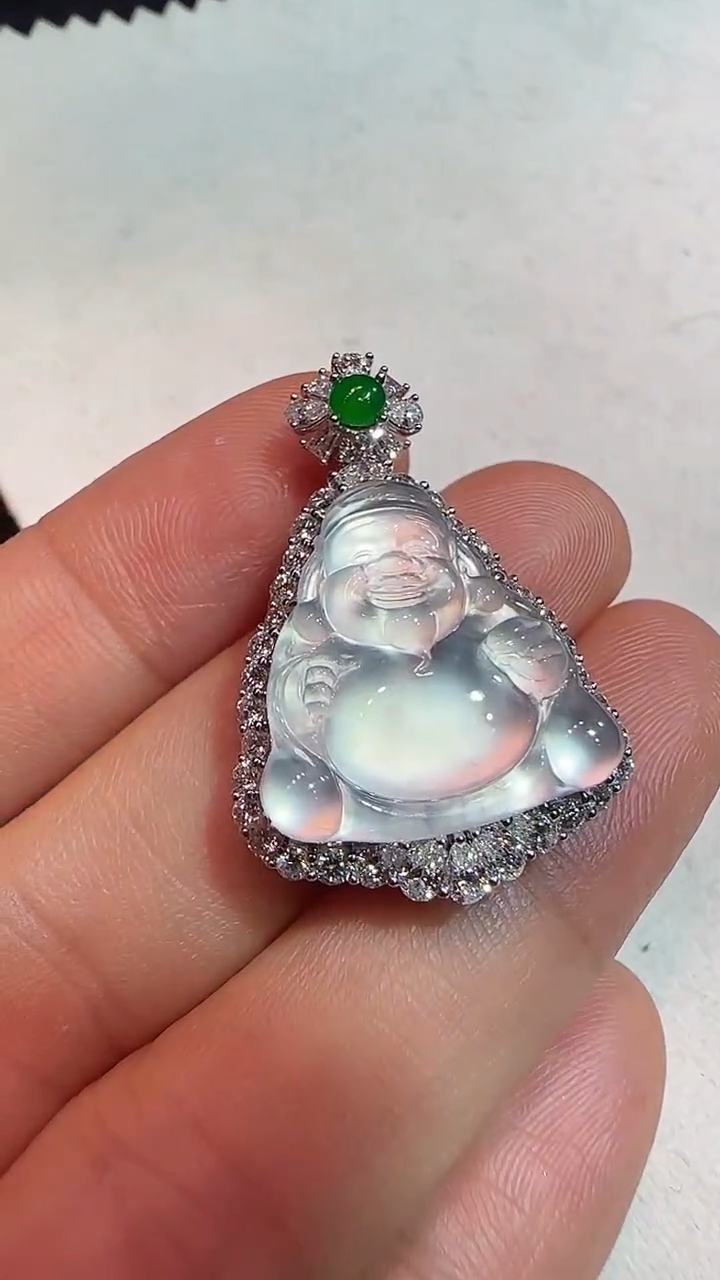 【闪购商品】翡翠颈饰18K金镶嵌财神