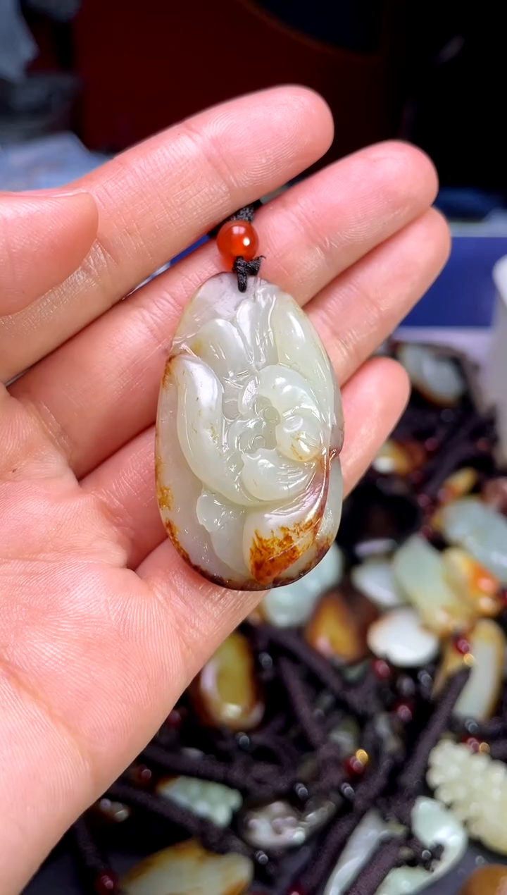 【闪购商品】和田玉颈饰未镶嵌1