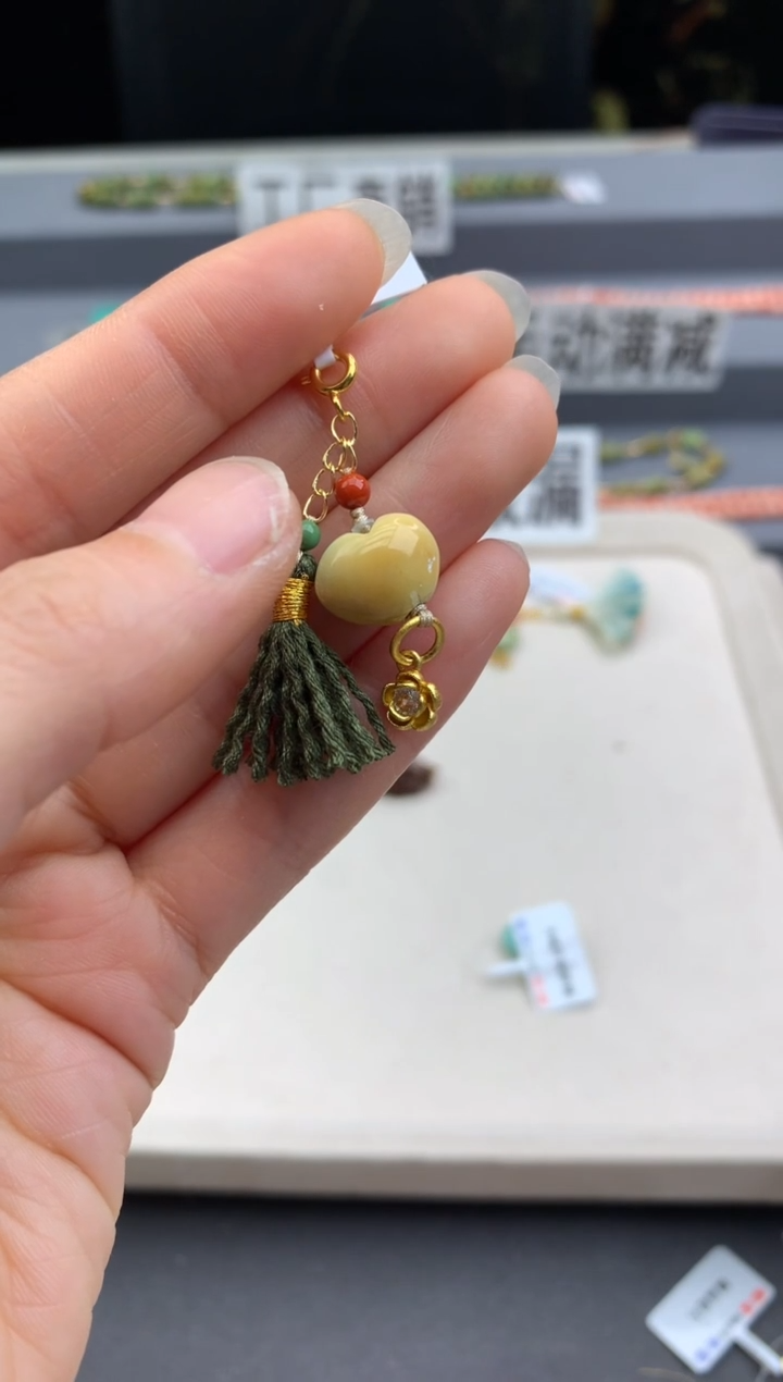 未镶嵌提溜南红玛瑙茜.n285