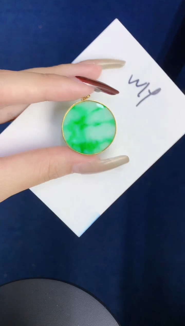 【闪购商品】翡翠颈饰18K金镶嵌0000000000