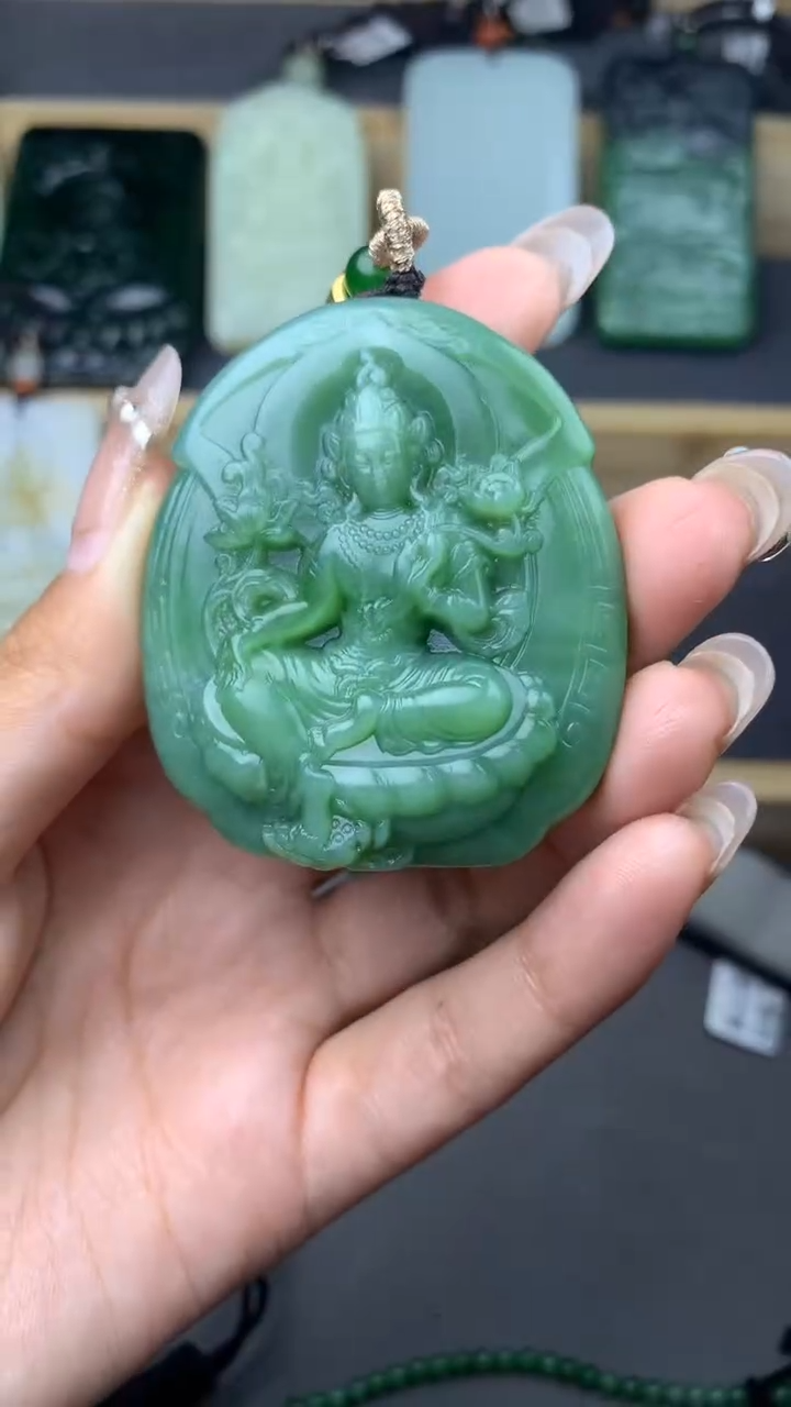 【闪购商品】定制和田玉挂件拍一发一不退不换