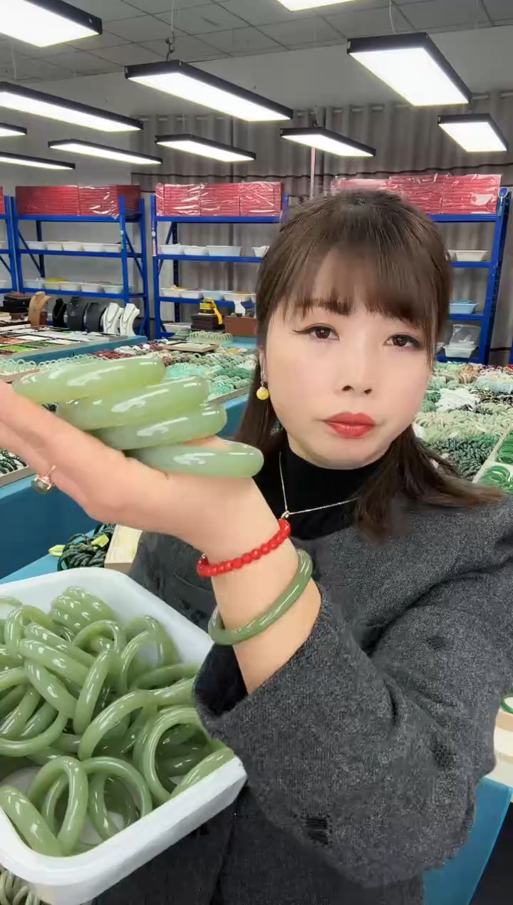 葡萄肉正宽版型多样性发一支