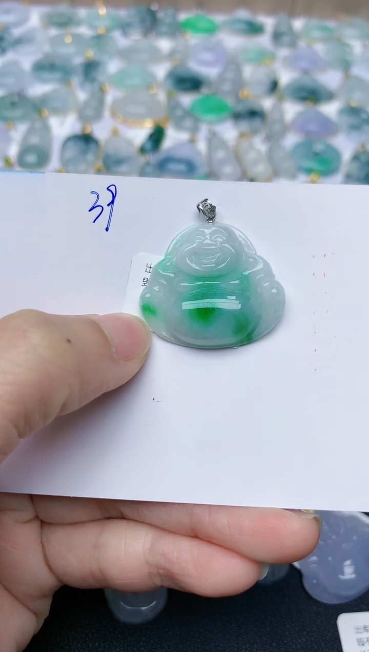 【闪购商品】翡翠颈饰18K金镶嵌天然翡翠A货    39