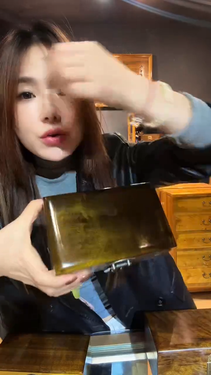 木金丝楠制品金砖盒子