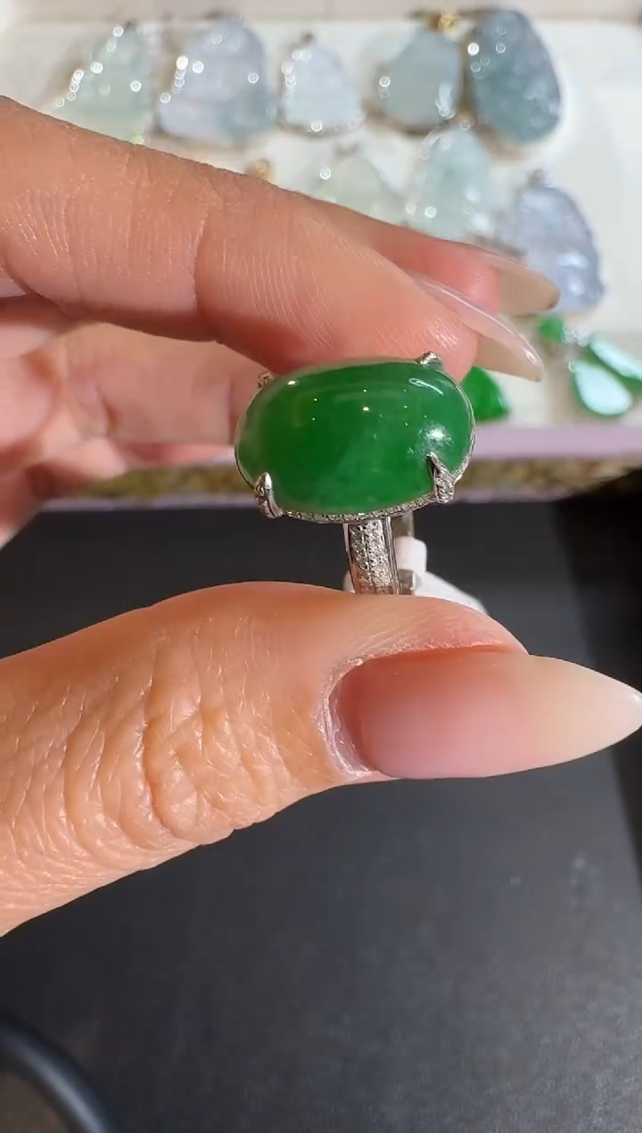 【闪购商品】翡翠戒指18K金镶嵌【源头工厂】钻石镶嵌