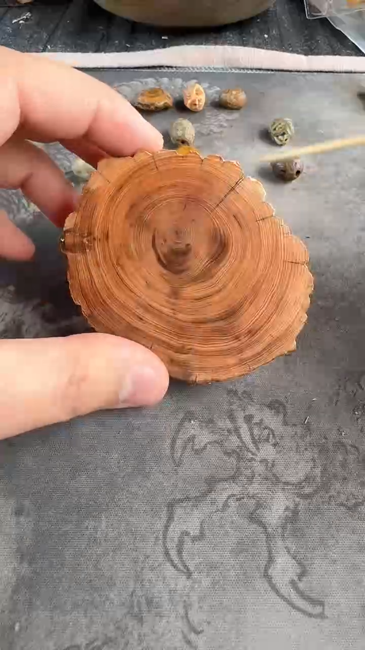 【闪购商品】柏木（崖柏）木雕169号陈化黑油单颗5颗