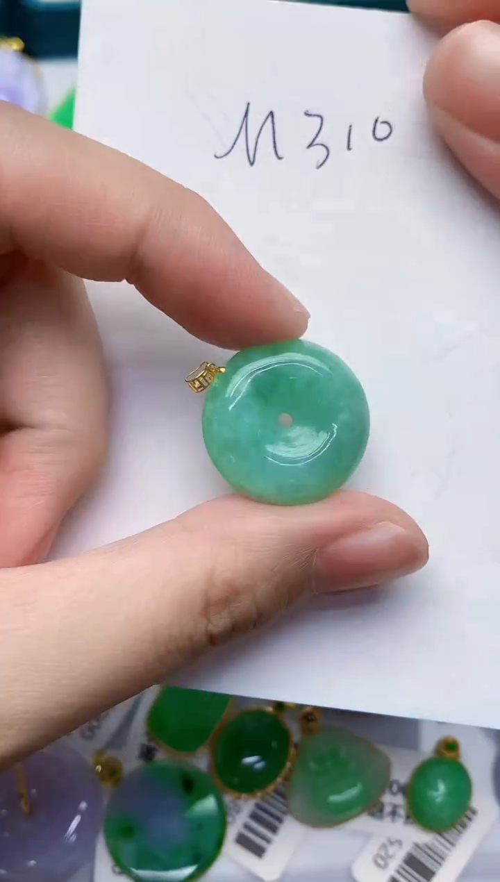 【闪购商品】翡翠颈饰18K金镶嵌000000000