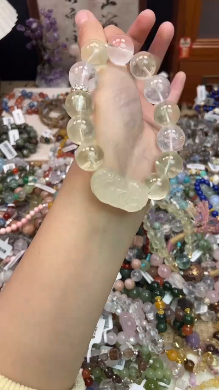 未镶嵌手链黄晶286