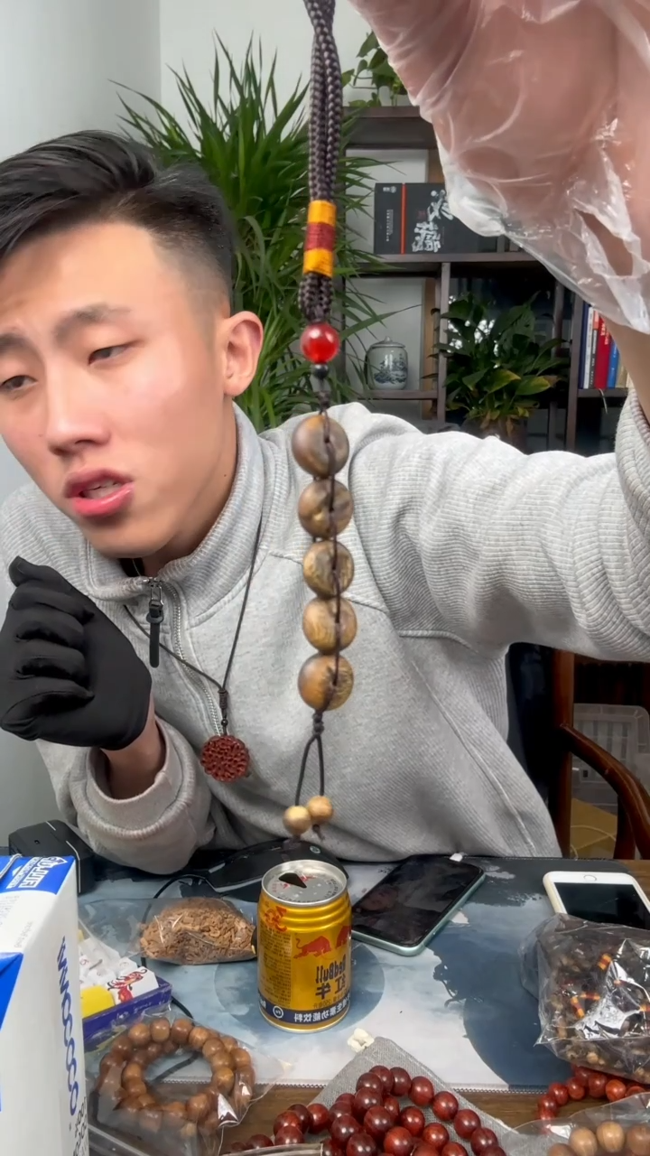 【闪购商品】沉香吊坠24 沉香五福车挂件（多样性发一）