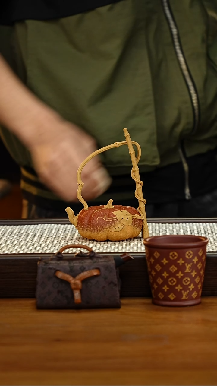 【闪购商品】紫砂茶壶提梁南瓜100cc