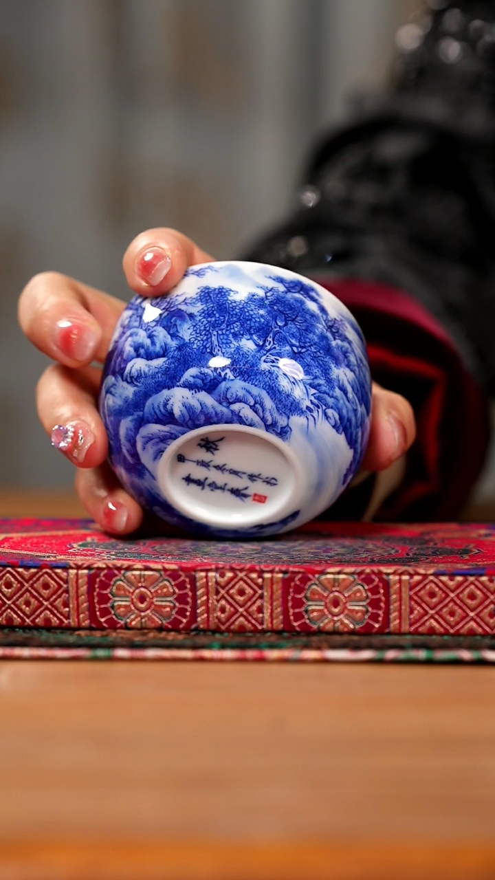 【闪购商品】瓷片画堂春······秋