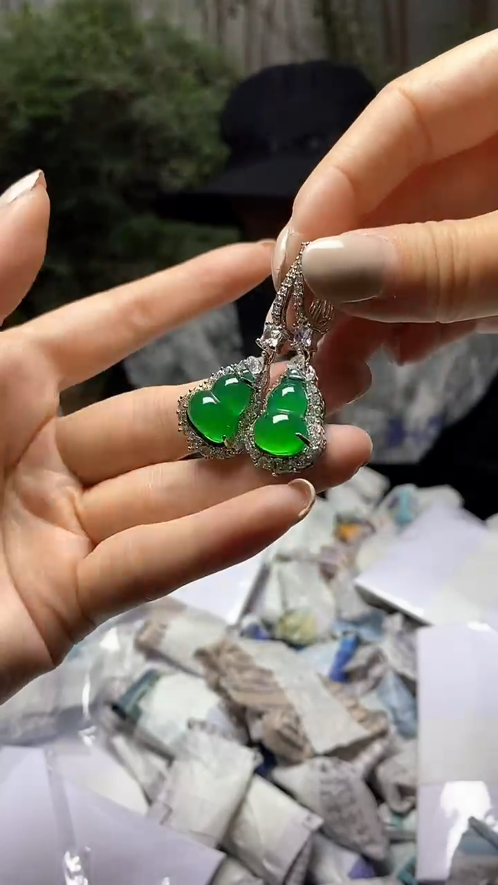 满色吊坠 所见即所得！！