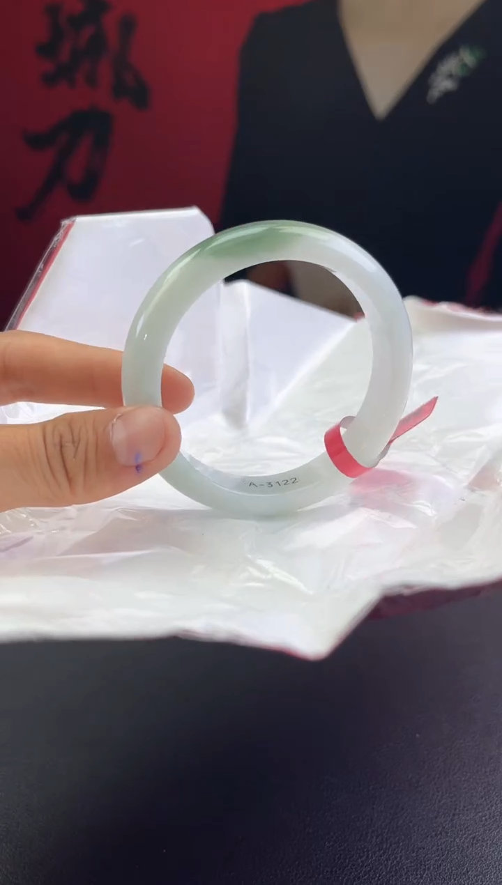 【闪购商品】翡翠手镯未镶嵌4翡翠手镯