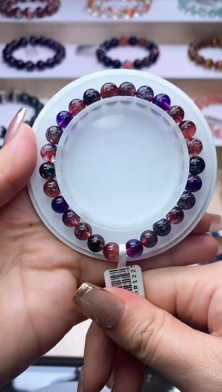 【闪购商品】水晶手链未镶嵌黑加仑超七7m+