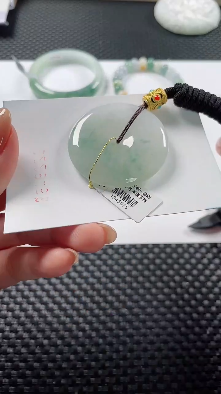 颈饰未镶嵌翡翠基地发货H 9317