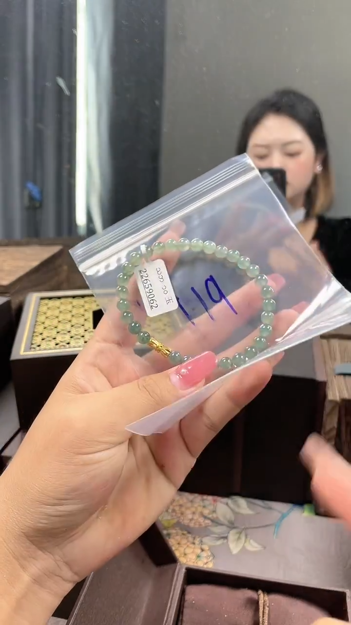 未镶嵌手链翡翠手串