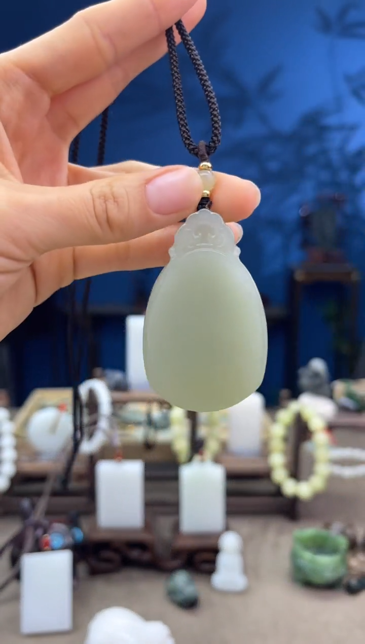 【闪购商品】和田玉颈饰未镶嵌1