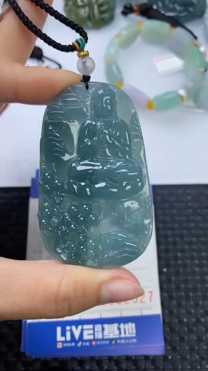 【闪购商品】翡翠颈饰未镶嵌111111111111111111