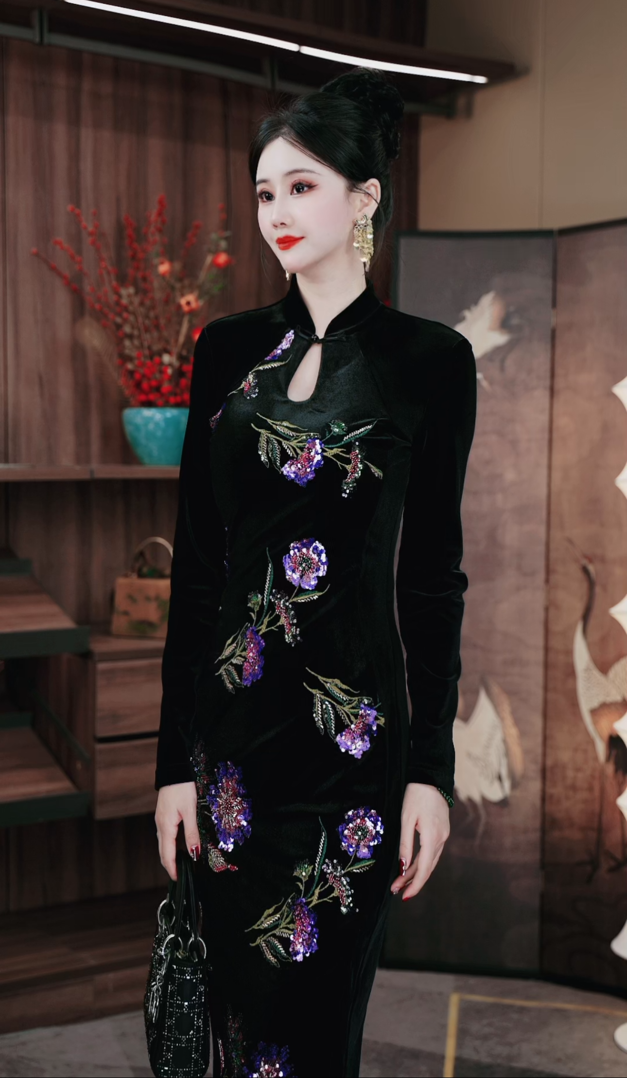 YUN《千禧》高定法绣中式优雅气质丝绒中国风修身显瘦秋冬长袖旗袍