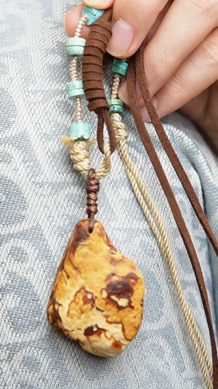 【闪购商品】琥珀裸石未镶嵌原石