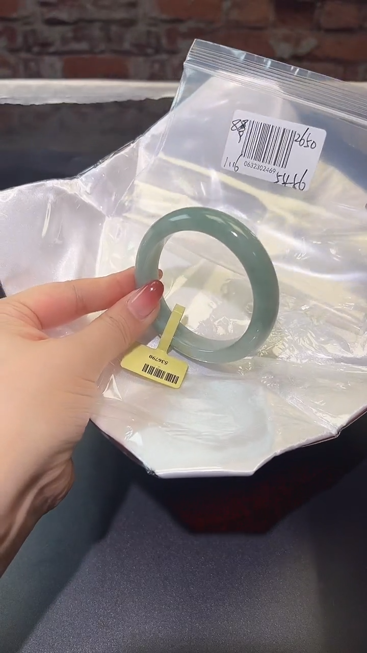 【闪购商品】翡翠手镯未镶嵌翡翠手镯