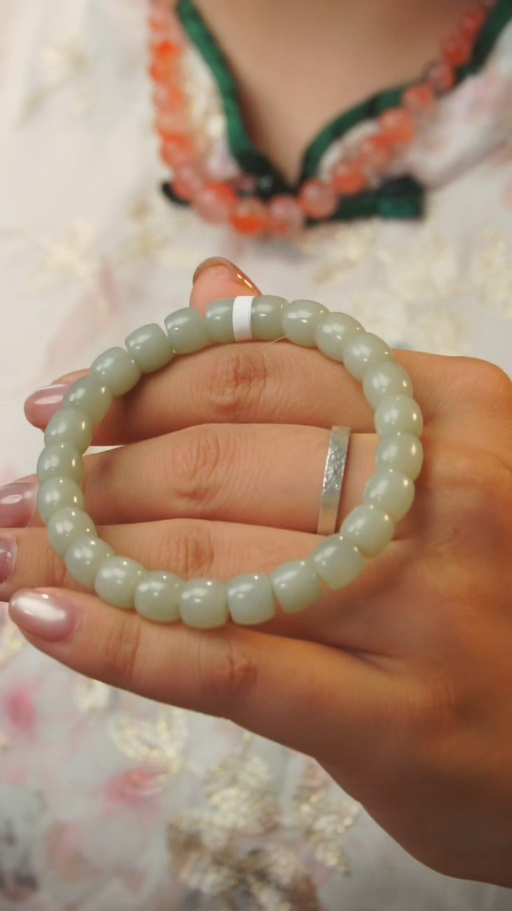 手串未镶嵌和田玉A04