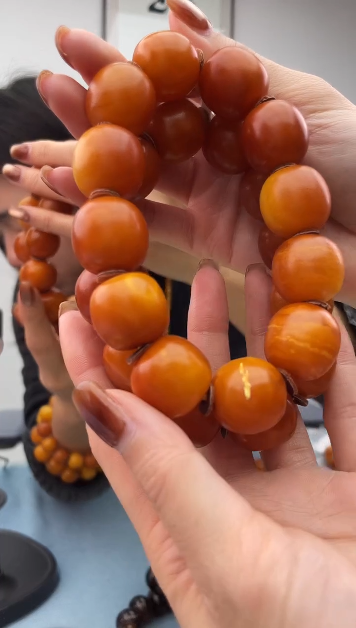 【闪购商品】蜜蜡珠宝奇石未镶嵌061，假一罚十多样性发其一