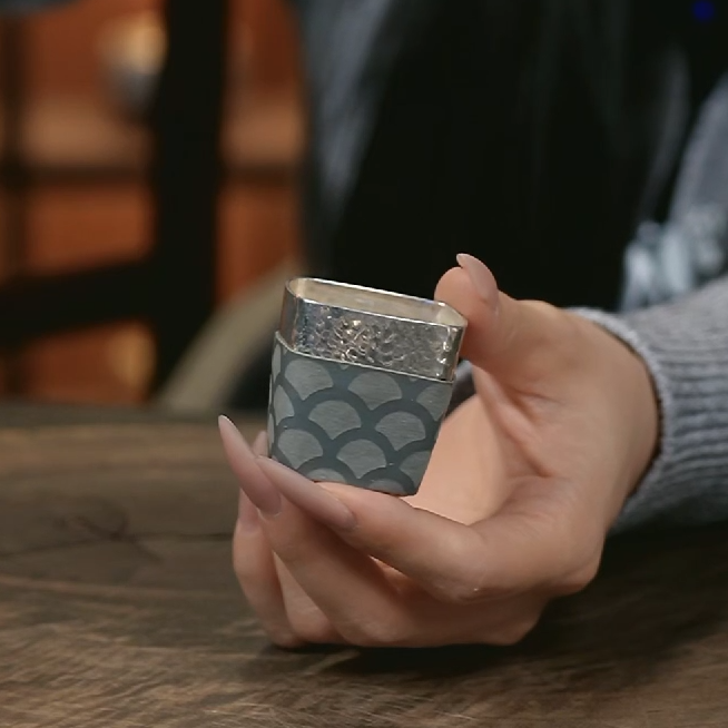 手工新品方型银杯999