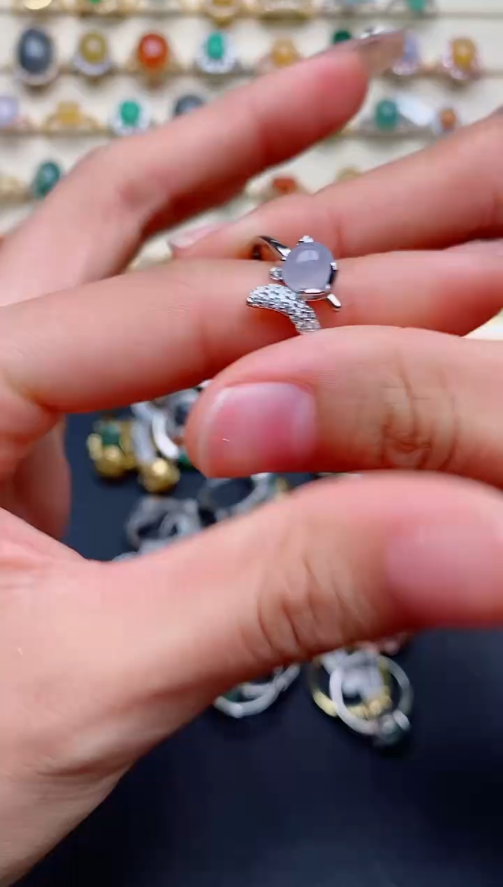 【闪购商品】翡翠戒指银S925镶嵌..........